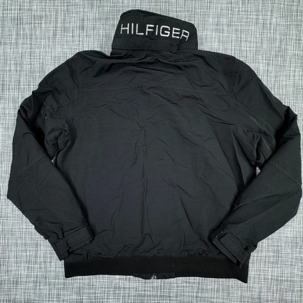 Tommy Hilfiger Men's Windbreaker Jacket Medium Black Hooded Mesh Lined Logo